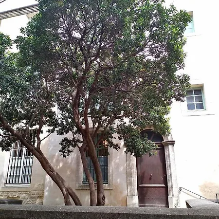 Bed & Breakfast Les Terrasses Uzes
