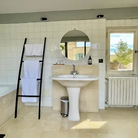 Bed & Breakfast Les Terrasses Uzes
