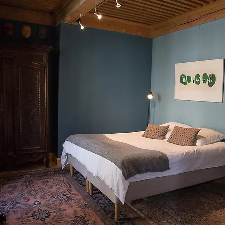 Les Terrasses Bed & Breakfast