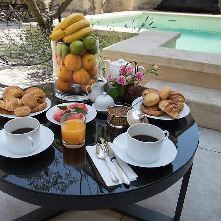 Bed & Breakfast Les Terrasses Uzes