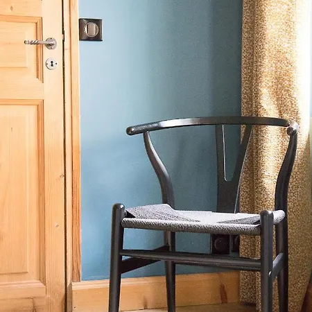 Les Terrasses Bed & Breakfast